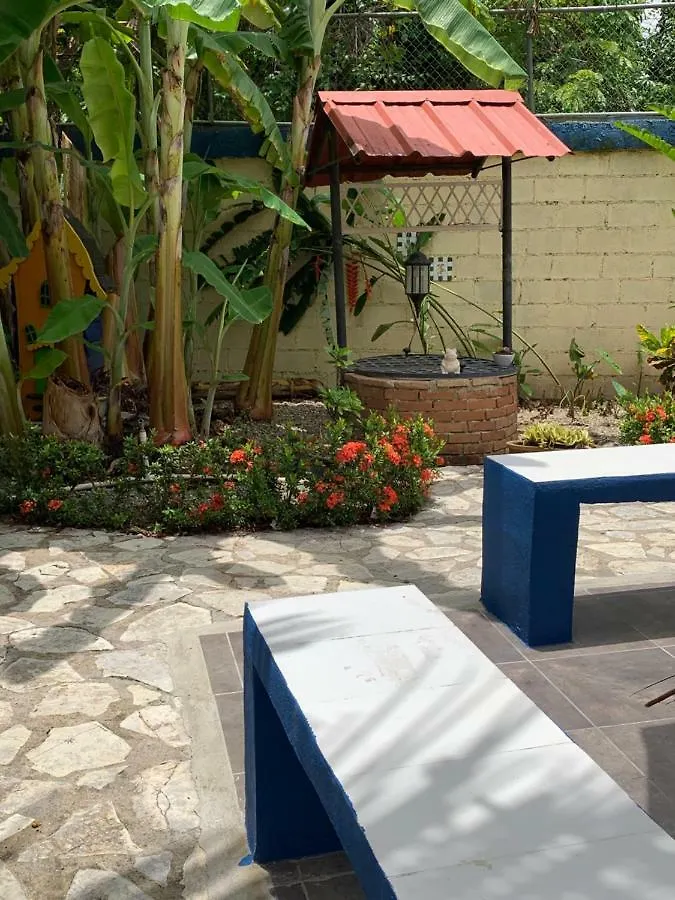 Sana El Jardin Secreto Hostel Santiago De Los Caballeros