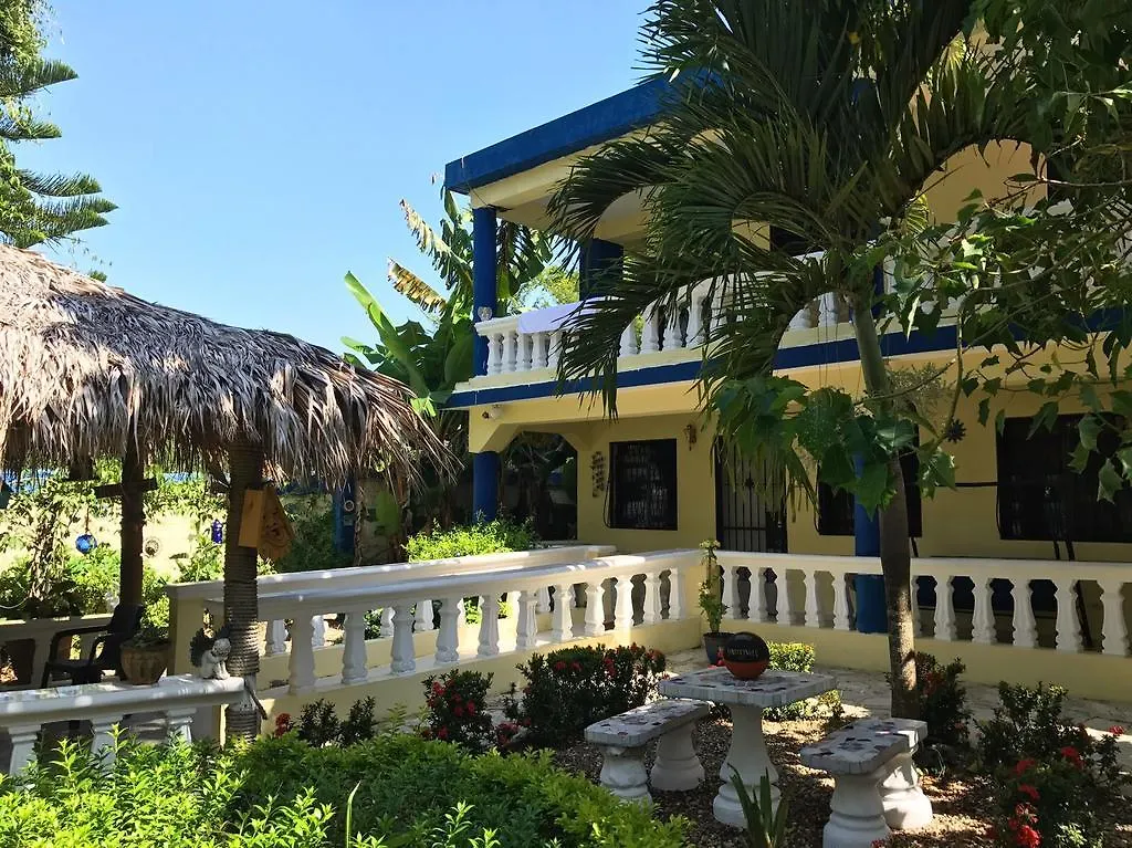Sana El Jardin Secreto Hostel Santiago De Los Caballeros Dominican Republic