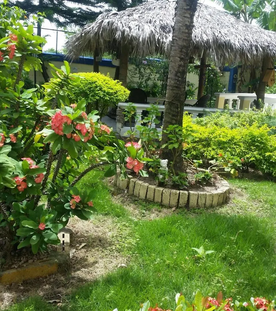 Sana El Jardin Secreto Hostel Santiago De Los Caballeros